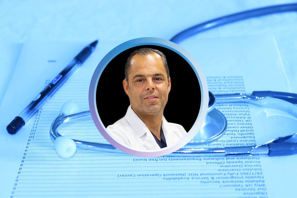 Dr. Marco Antonio Sicilia Gutiérrez | Cirugía Oral y Maxilofacial (Almería)