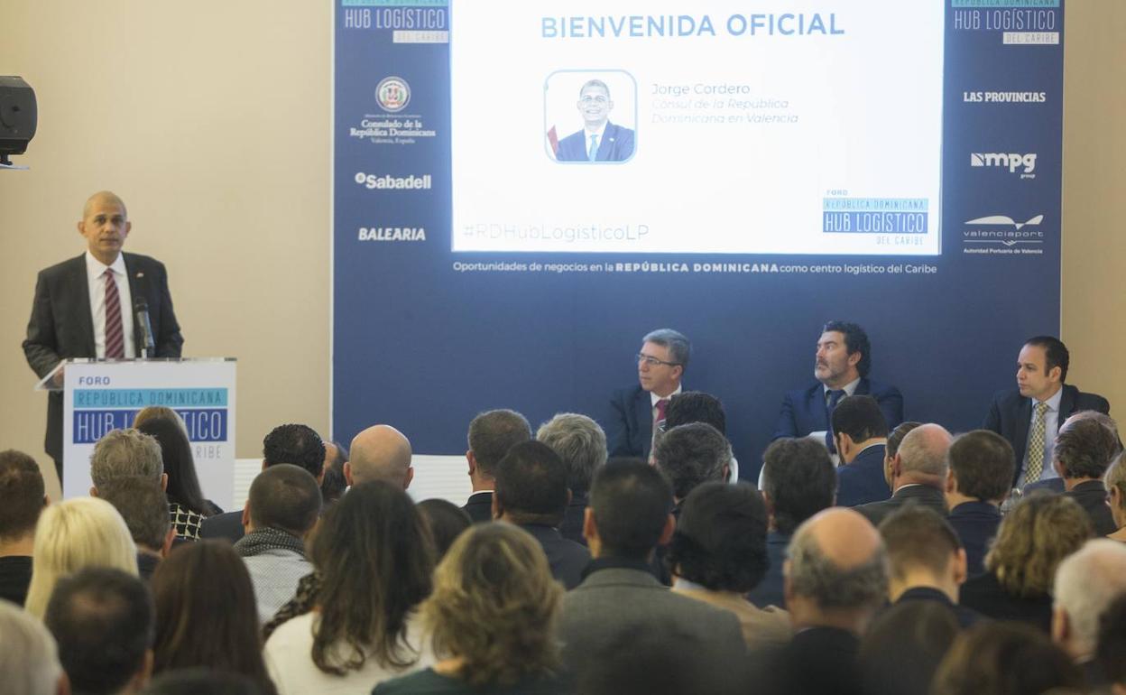 Valencia celebra el Foro empresarial 'República Dominicana, hub logístico del Caribe'.