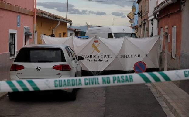 Dos semanas de miedo y tensión en las calles de Manuel