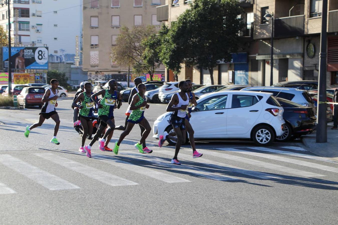 Fotos: Búscate en el paso por el muro del Maratón