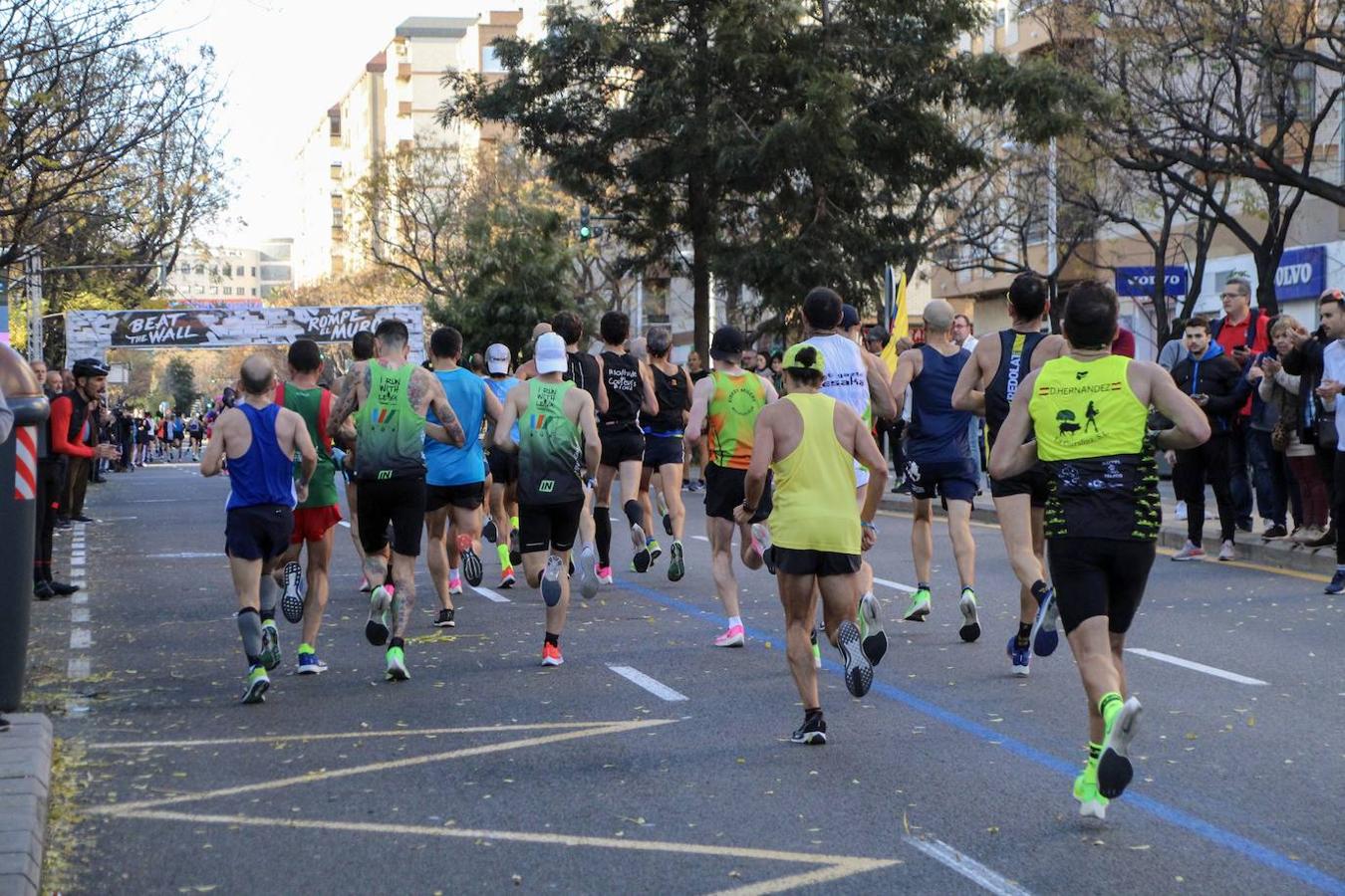 Fotos: Búscate en el paso por el muro del Maratón