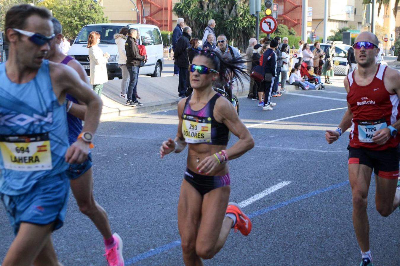 Fotos: Búscate en el paso por el muro del Maratón