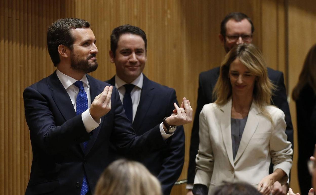 Casado en la reunión de grupos parlamentarios del PP en el Congreso. 