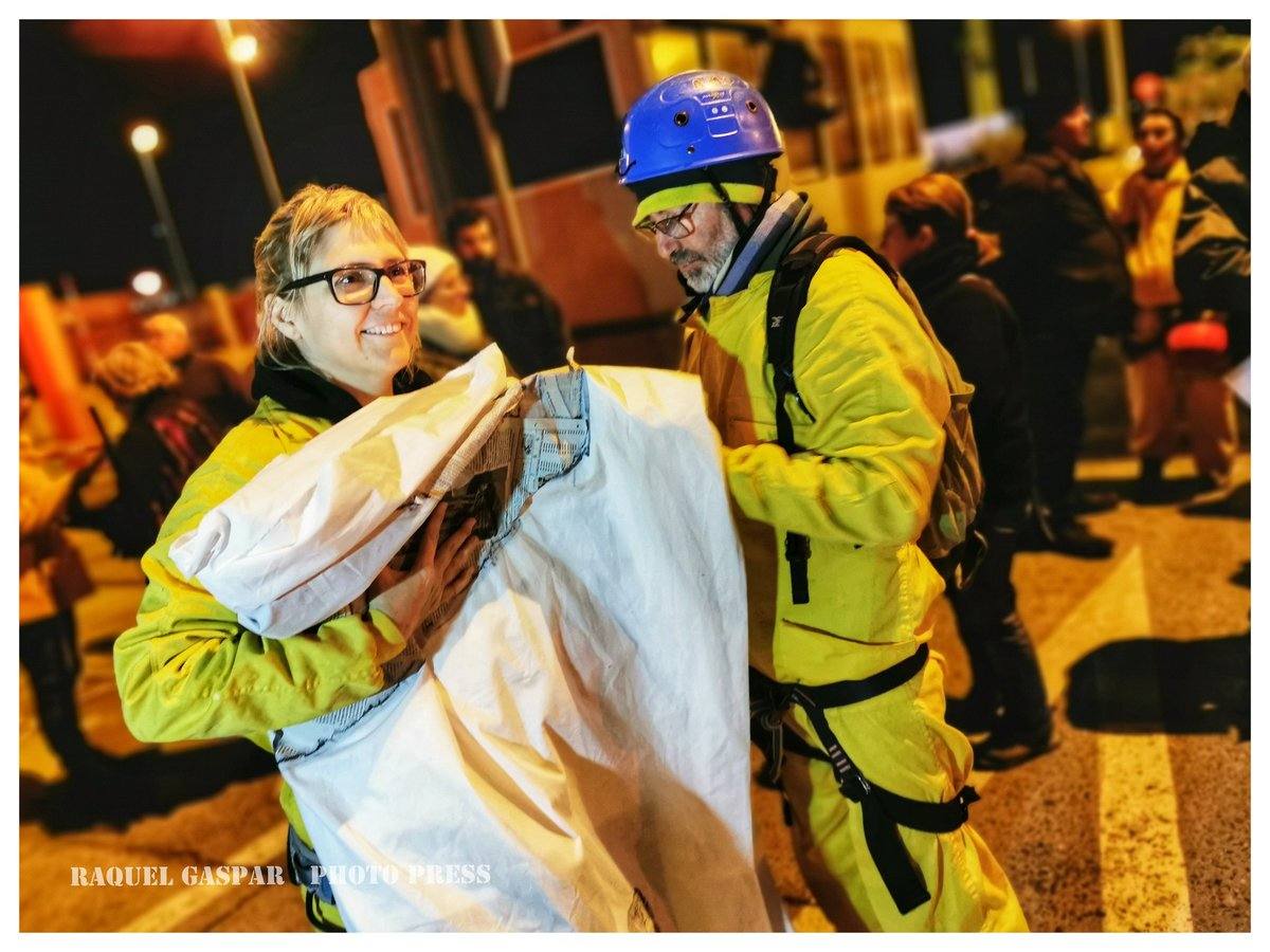 Protestas en el puerto de Sagunto por la llegada del carguero 'Bahri Abha' con material bélico comprado por Arabia Saudí