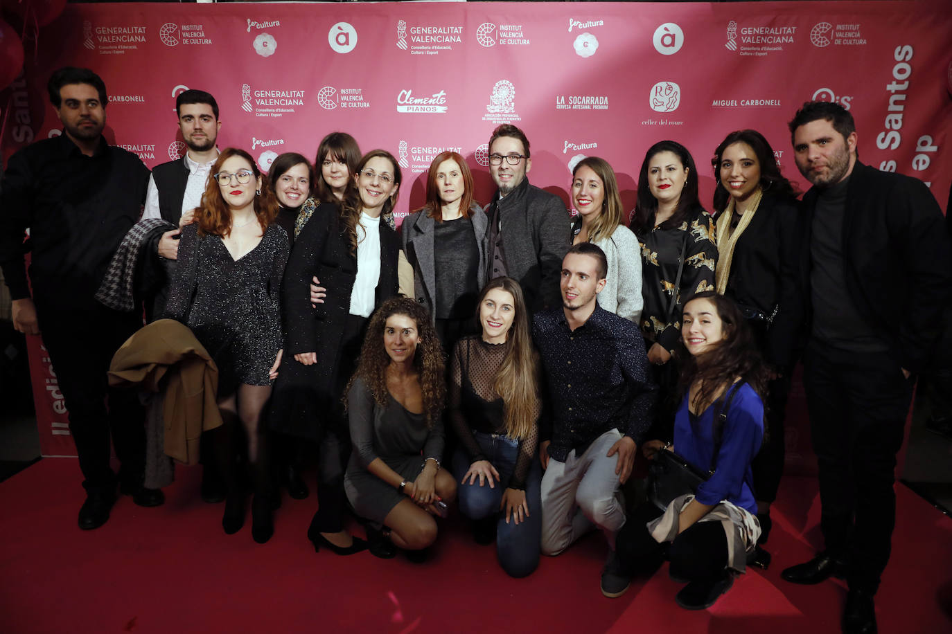 Gener resultó este jueves la banda triunfadora en la segunda edición de los premios Carles Santos de la Música Valenciana. Se alzó con los galardones al mejor diseño, mejor disco de pop y mejor disco por 'Cante el cos elèctric'. El Diluvi y Spanish Brass cosecharon dos premios cada uno. La gala de entrega de los galardones se celebró en el Teatro Principal de Valencia. 