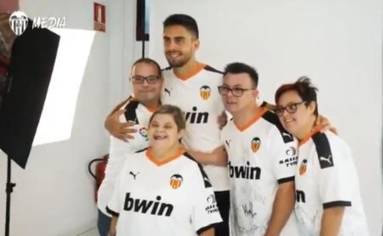 Calendario Valencia CF con Asindown 2020