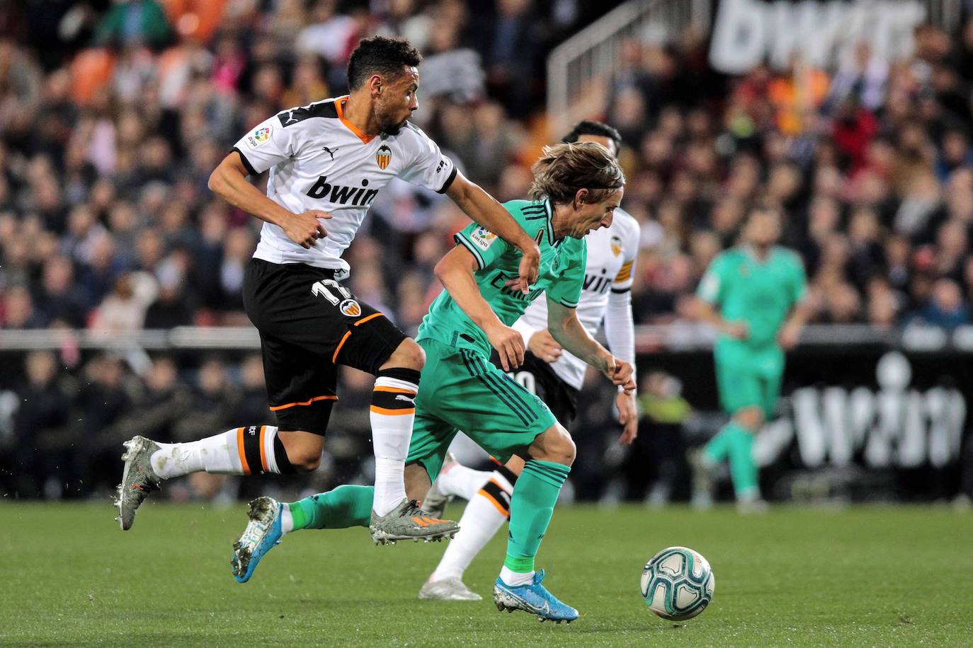 Fotos: Fotos del partido entre el Valencia CF y el Real Madrid