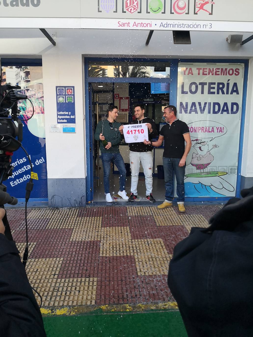 La administración número 3 de Cullera, situada en la plaza del Mongrell, vende un cuarto premio de la Lotería de Navidad 2019: 41710