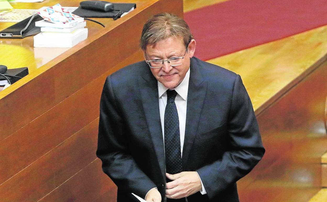 Ximo Puig, durante un debate en Les Corts