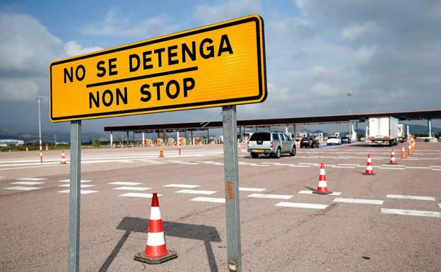 La operación retorno de Nochevieja marca las primeras horas de la AP-7 liberalizada