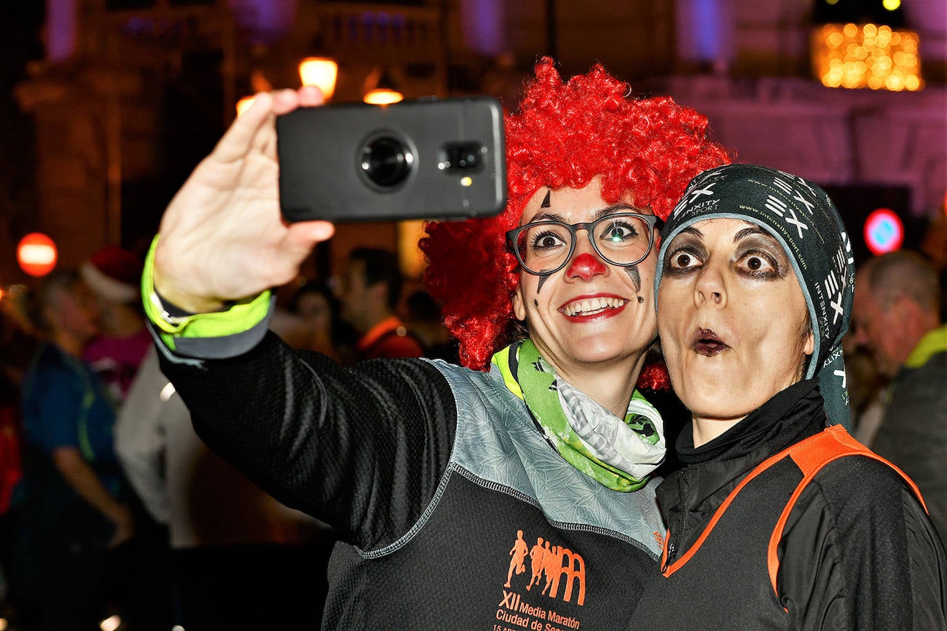 Corredores populares han despedido este lunes 30 el año 2019 con la carrera de San Silvestre de Valencia.