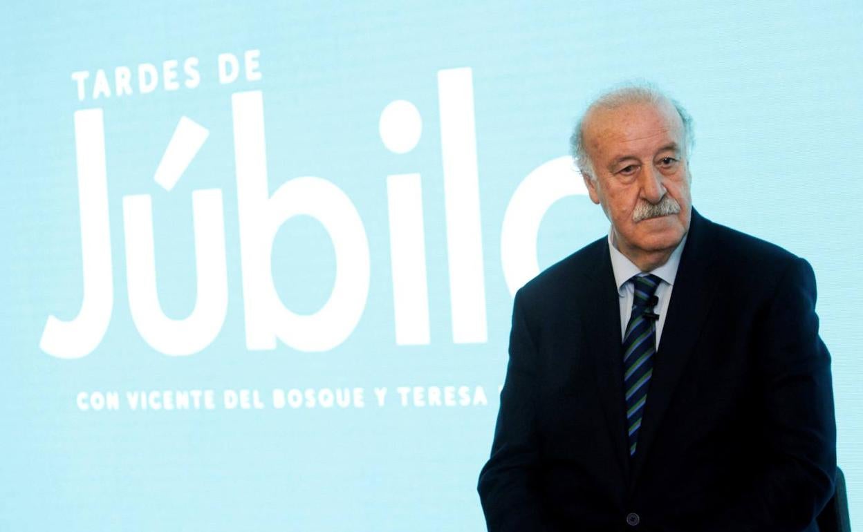 Del Bosque: «Celades ha sido mano de santo para el Valencia CF»