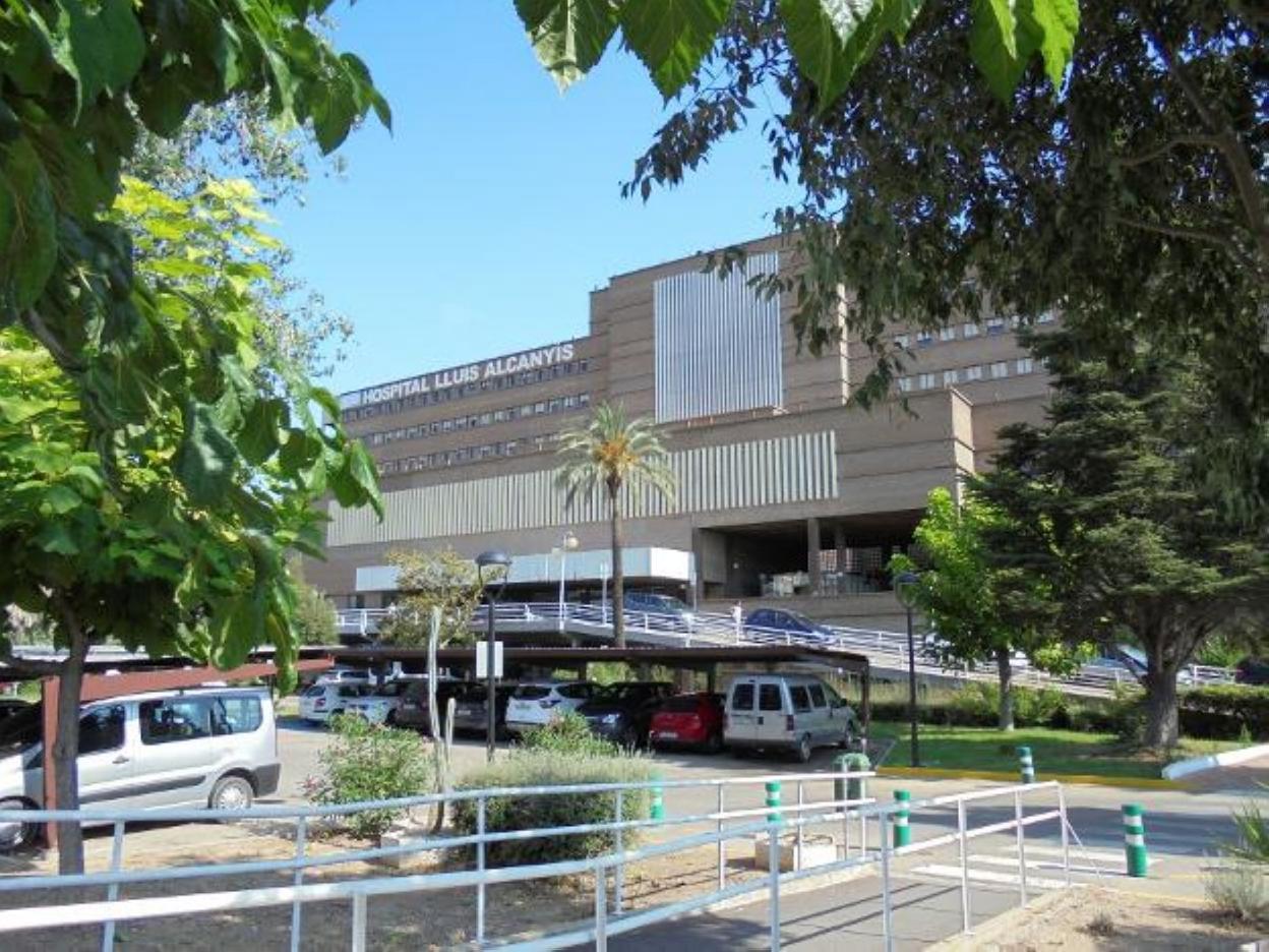 La ampliación del aparcamiento del Hospital, en fase de aceptación de los terrenos por parte de la Generalitat. 