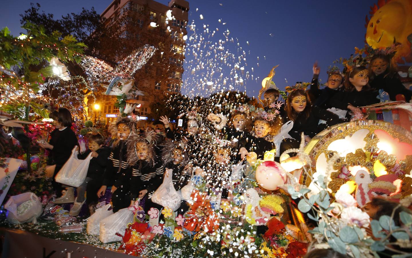 Cabalgata de los Reyes Magos en Valencia.