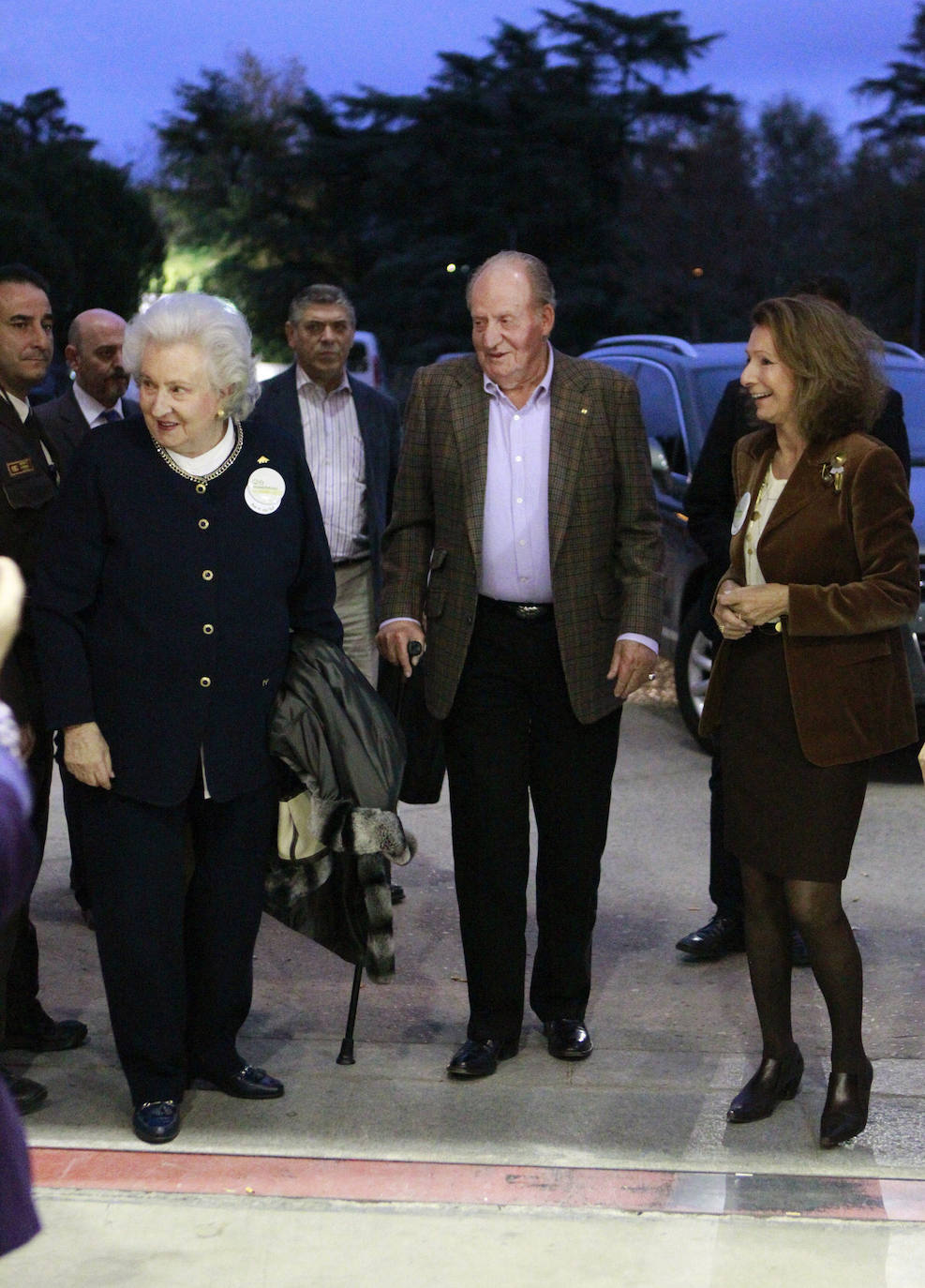 Como miembro de la Familia Real, la infanta Pilar de Borbón ha sido testigo de muchos de los acontecimientos sociales de la historia del país y como presidenta de la Federación Ecuestre Internacional y miembro del Consejo de Honor del Comité Olímpico Español ha tomado parte en muchos de los hitos de los deportistas españoles. Estos cargos la llevaron a ser jurado de los premios Príncipe de Asturias de los Deportes.