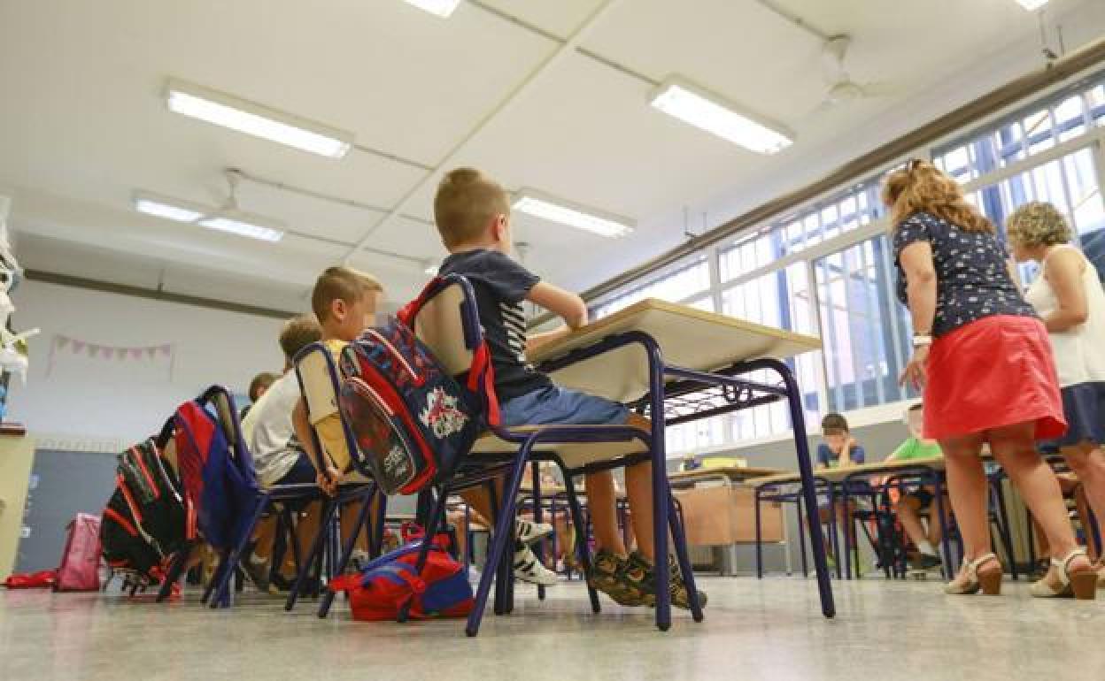 Calendario escolar | Los estudiantes de Valencia tendrán nueve días de vacaciones en Fallas