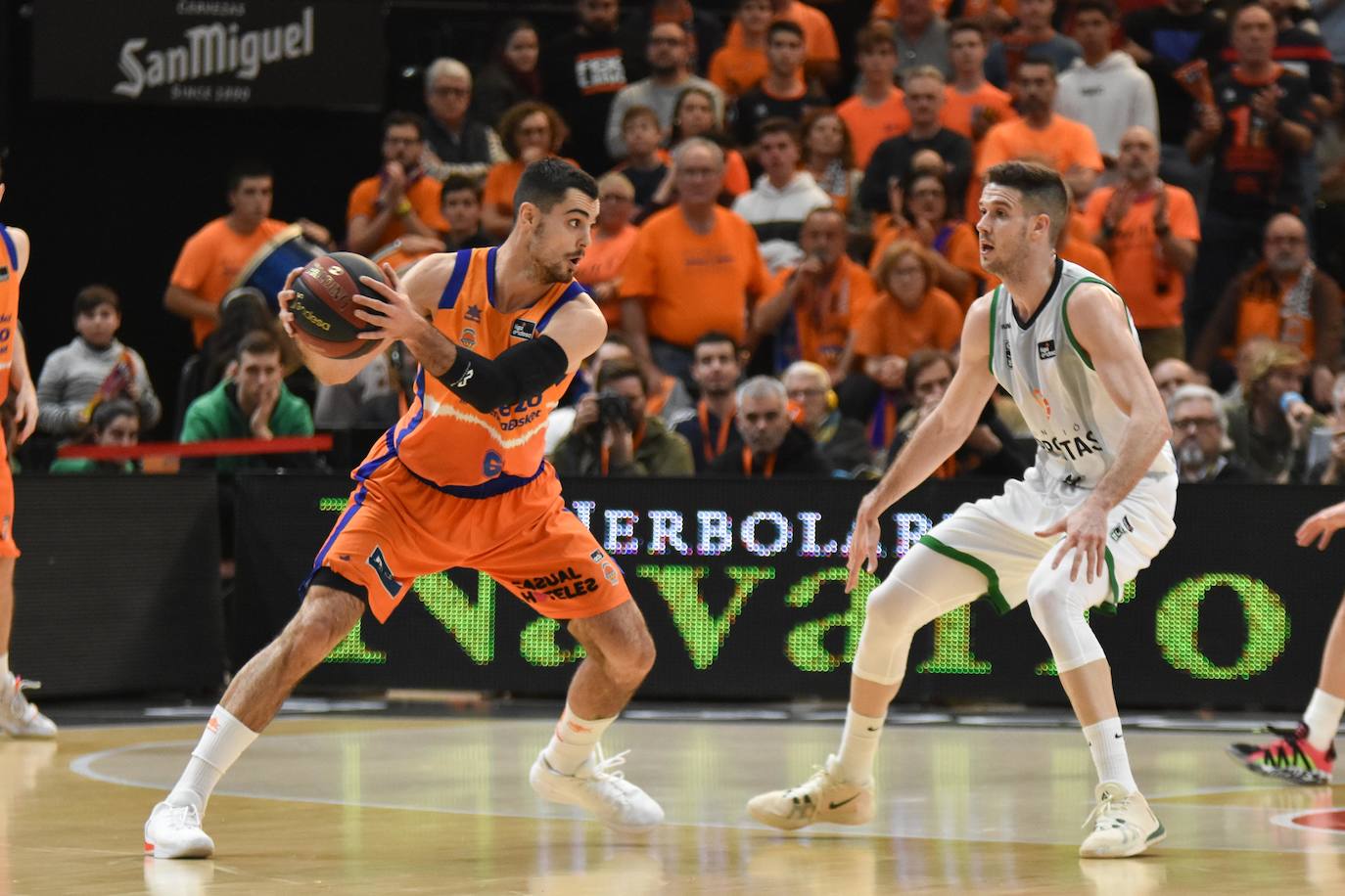 El equipo de Ponsarnau se ha enfrentado este domingo al Joventus en La Fonteta, en la que ha sido la última jornada de la primera vuelta en la fase regular de la Liga Endesa.