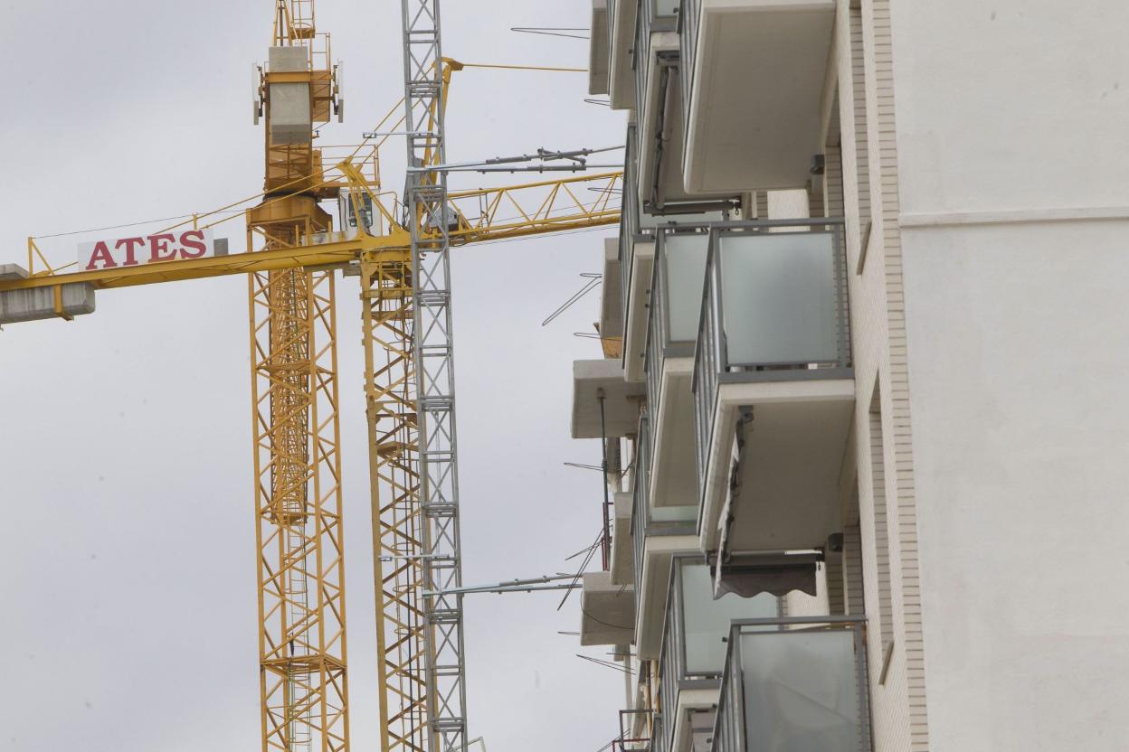 Edificios en construcción en Valencia. 