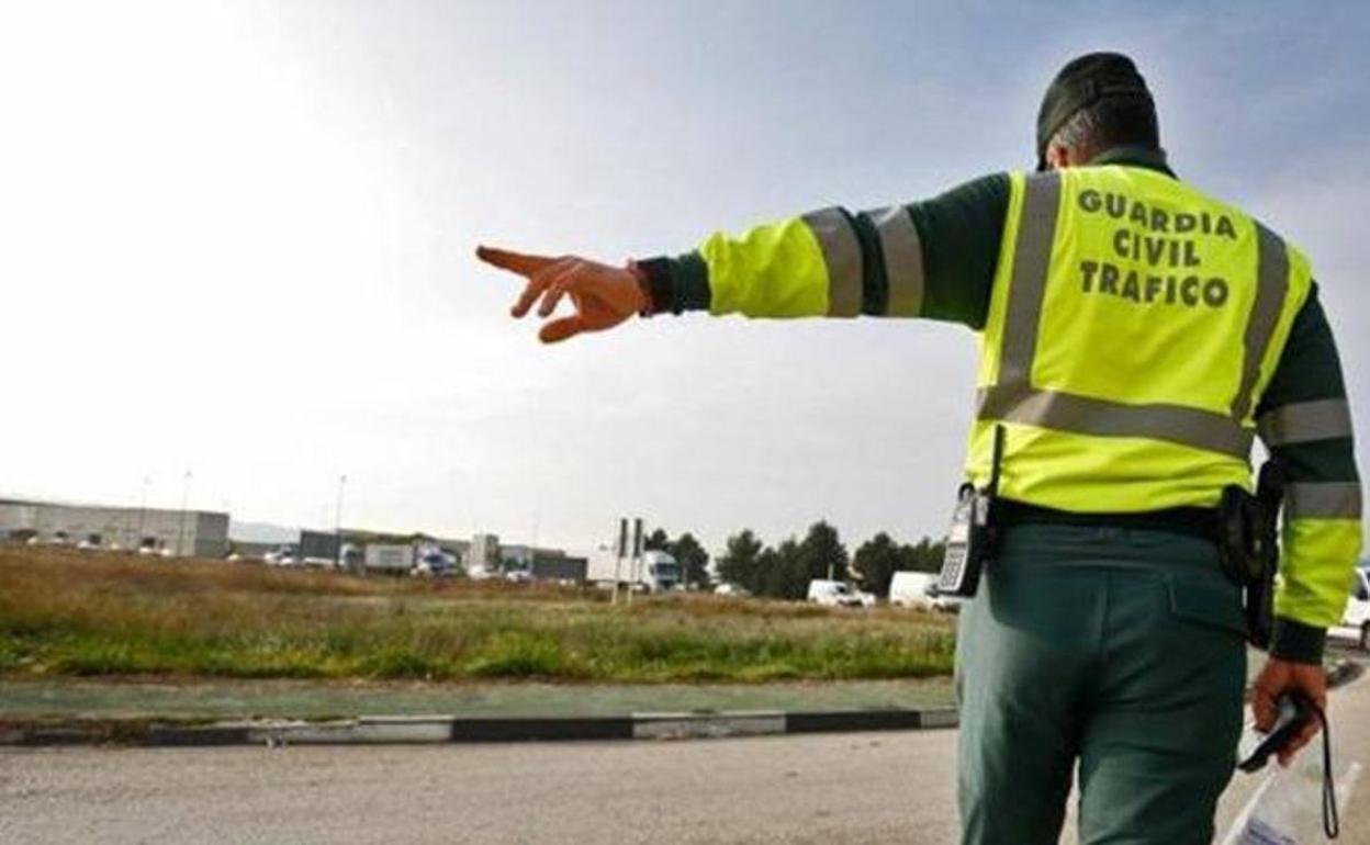 «A mí me hablas español, que estamos en España»