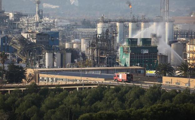 Planta petroquímica donde se produjo la explosión el martes. 