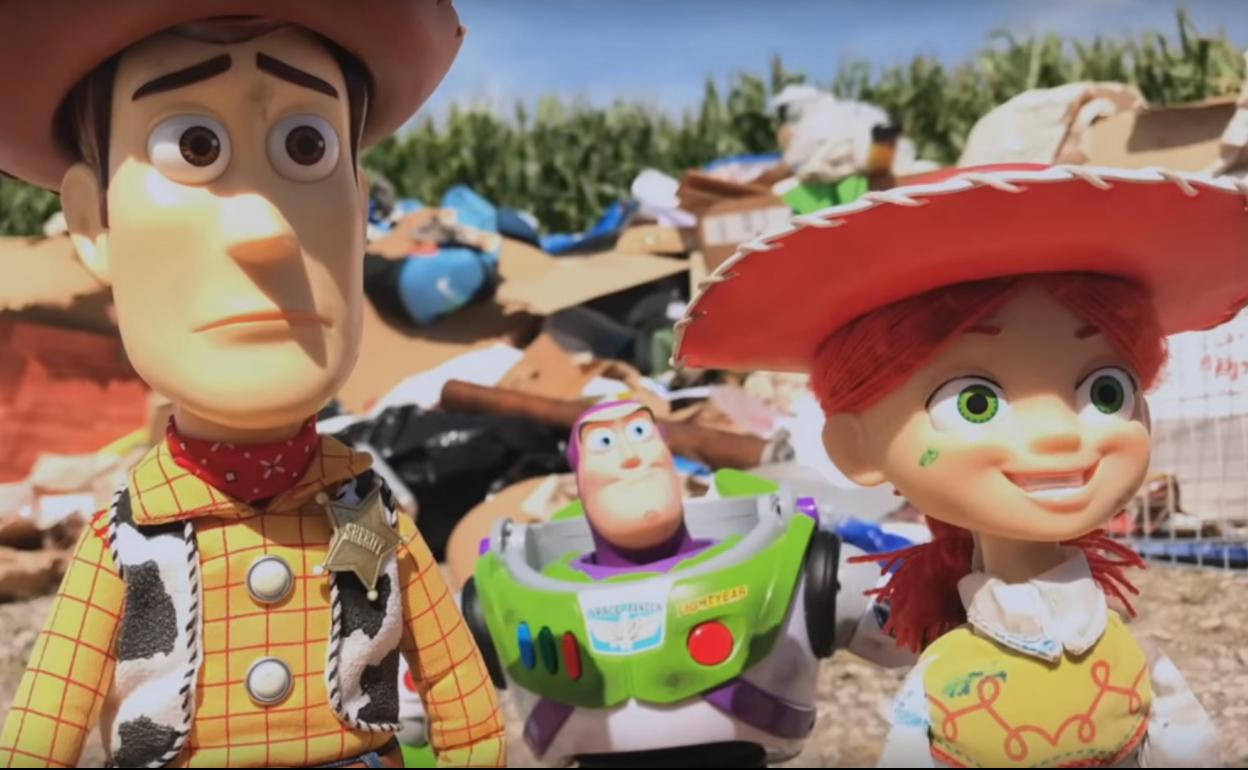 Un fotograma de 'Toy Story 3 IRL', la versión 'real' que dos fans de la película han hecho.