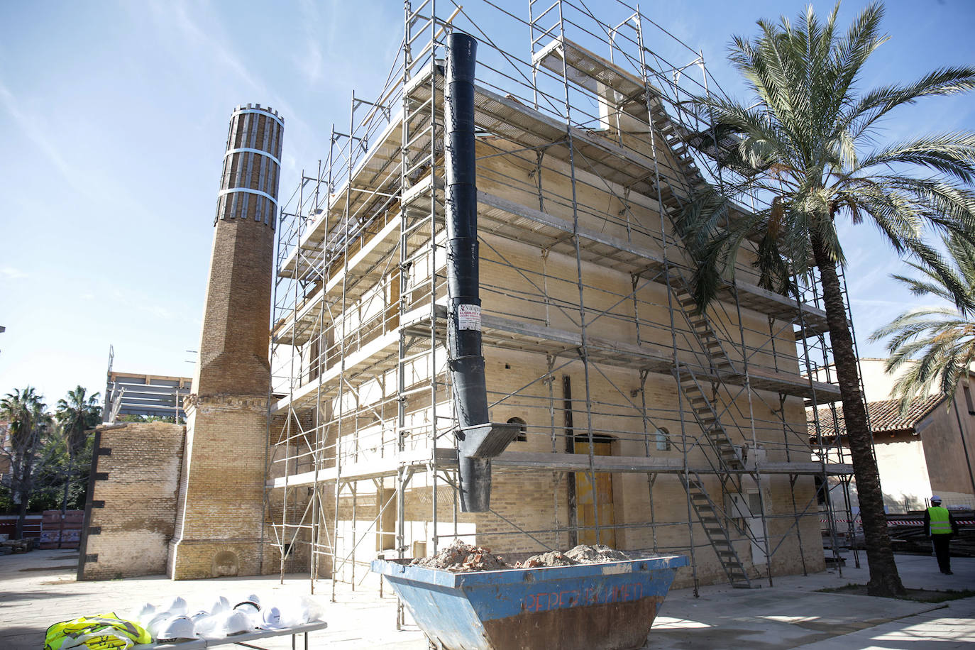 El edificio albergará un centro cívico y cultural para personas mayores y un museo del aceite