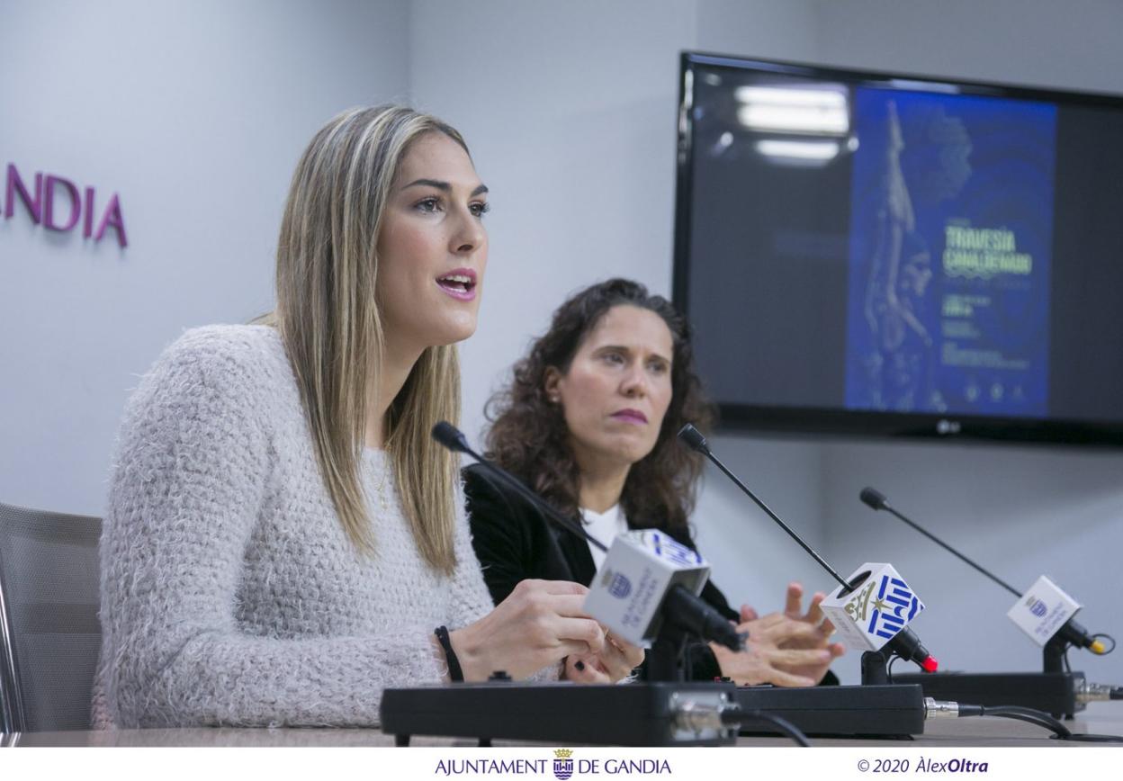 Gandia pone en el mapa el canal de nado organizando la primera travesía en la playa