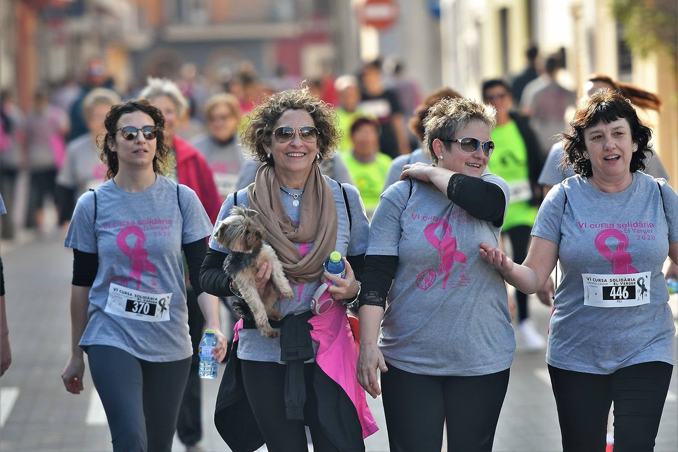 Fotos: Búscate en la carrera contra el cáncer en El Verger