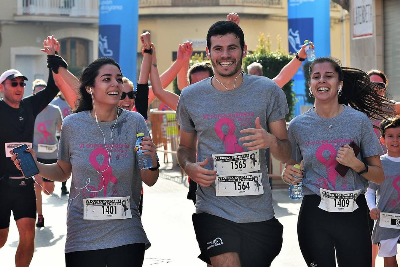 Fotos: Búscate en la carrera contra el cáncer en El Verger
