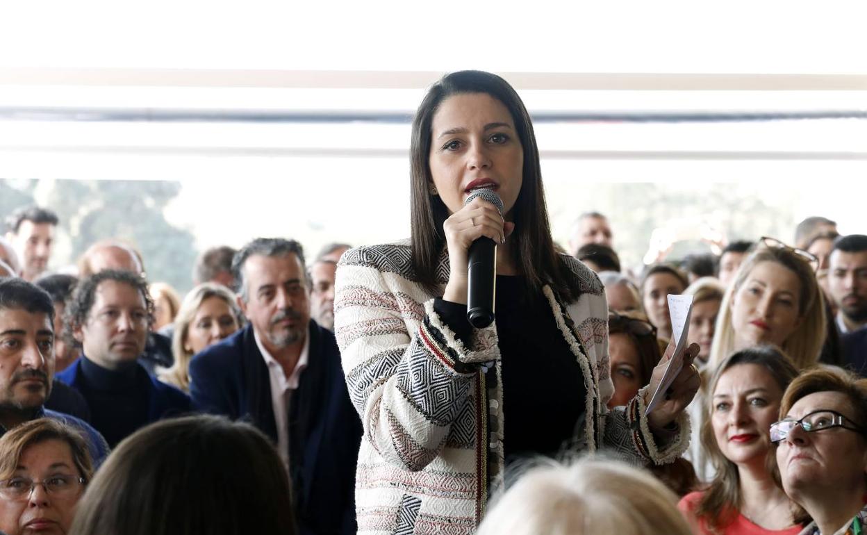 Inés Arrimadas, este domingo en Valencia.