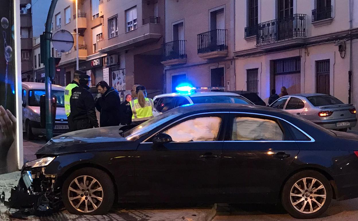 El coche que conducía el hombre detenido. 