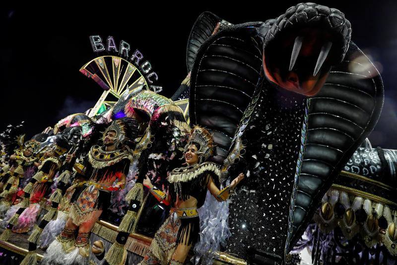 Fotos: El Carnaval de Río llena Brasil de fiesta, música, movimiento y color