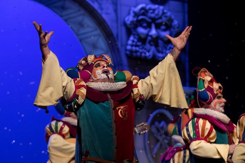 El Concurso Oficial de Agrupaciones Carnavalescas (COAC) que se celebra en el Gran Teatro Falla de Cádiz ha llegado a su fin con la celebración de la Gran Final este viernes. Estos han sido los ganadores: COMPARSAS: 1º Tino Tovar: Oh capitán, my capitán - 2º Martínez Ares: La chusma selecta - 3º Remolino: Los encaidenaos- 4º Jona: Los aislados || CUARTETOS: 1º El cuarteto del more... - 2º Vida y obra de Juan Carlos I, Bajo D - 3º Cari, resiste || CHIRIGOTAS: 1º Los Cadizfornia - 2º No aguantamos más... vamos de impacientes - 3º Los Geni de Cádi - 4º Estrés por cuatro || COROS: 1º La colonial- 2º Tócame- 3º Creaciones S.A. - 4º Al sonar las doce