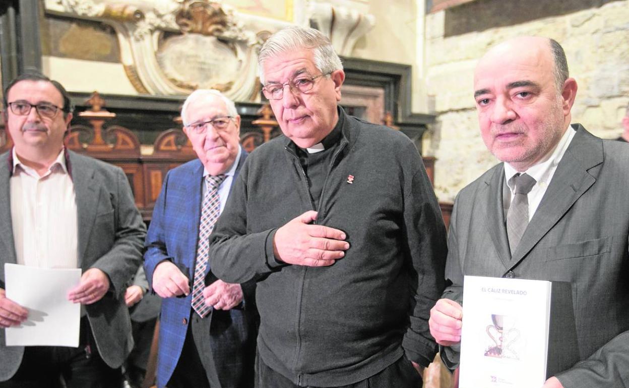 Presentación. De izquierda a derecha Gabriel Songel, Jaime Sancho, Antonio Rossi y Rafael Domínguez.