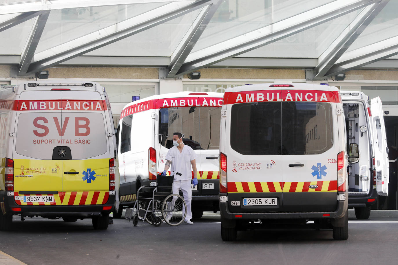 La Conselleria de Sanitat ha activado el ptotocolo sanitario hospitalizado en el hospital Dr. Peset, ante un posible caso de coronavirus en Valencia. 