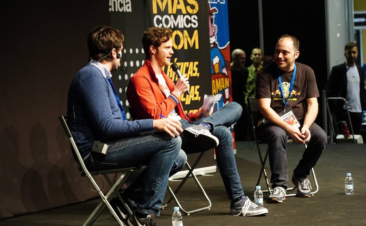 El actor Jack Quiad compartió un encuentro con sus seguidores y que hoy repetirá en la última jornada del Salón del Cómic. 