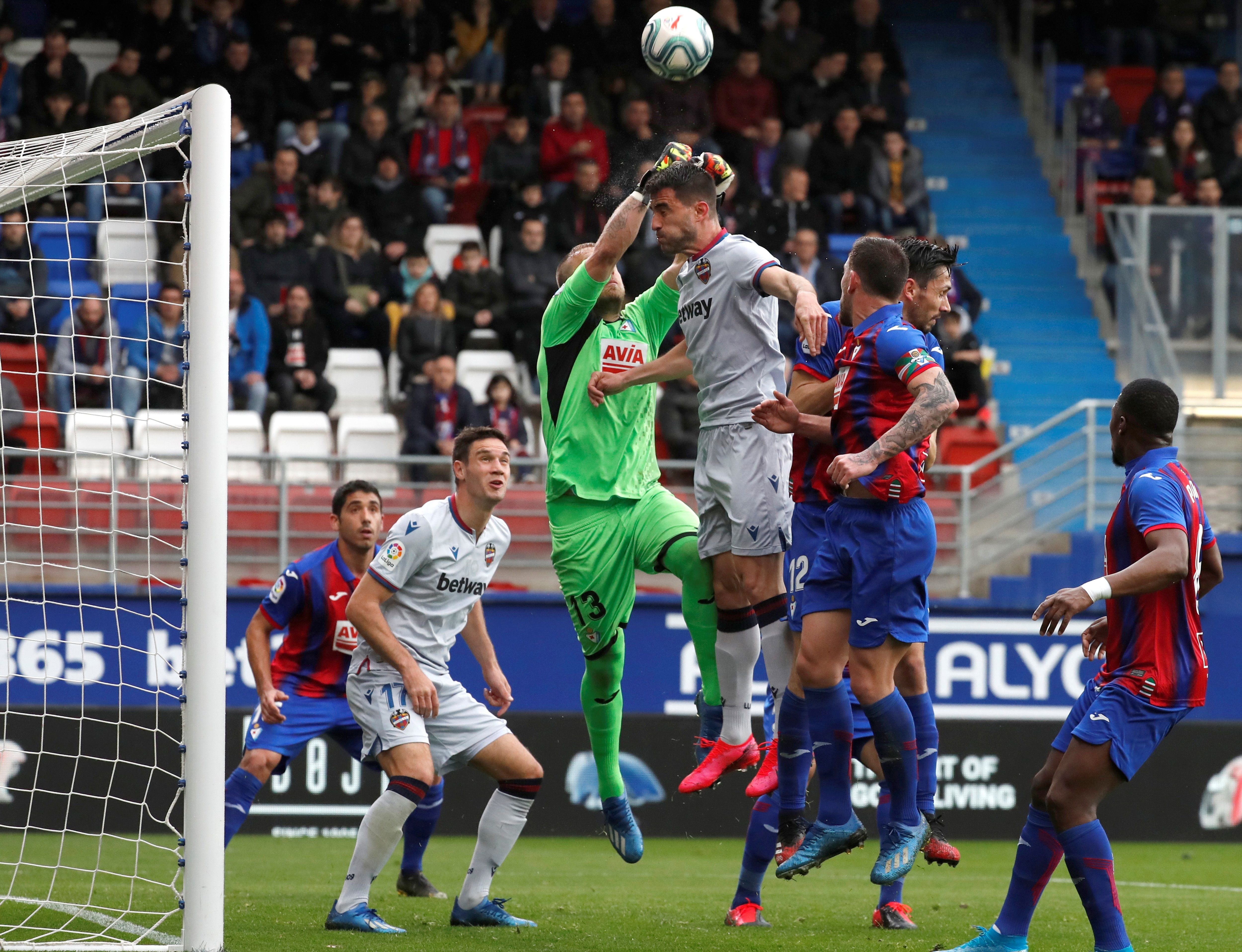 Fotos: Partido:Eibar - Levante UD