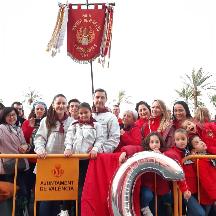 Falleros de Ramiro-Maeztu-Leones, comisión de Carla García.