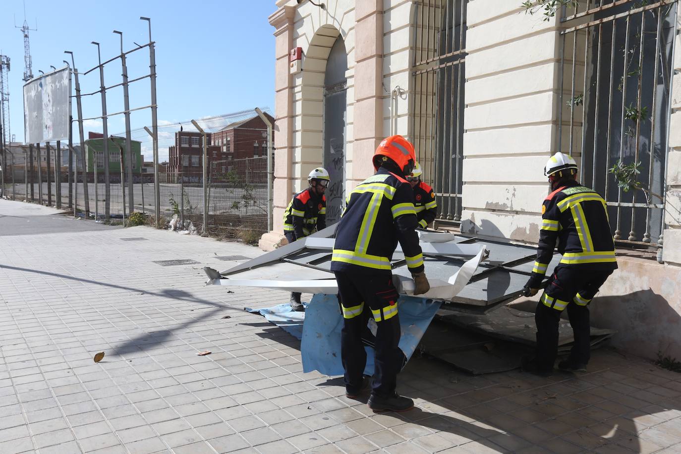 La Comunitat ha inaugurado el mes de marzo con fuertes rachas de viento que han superado los 100 kilómetros por hora y han obligado a decretar la alerta naranja. 