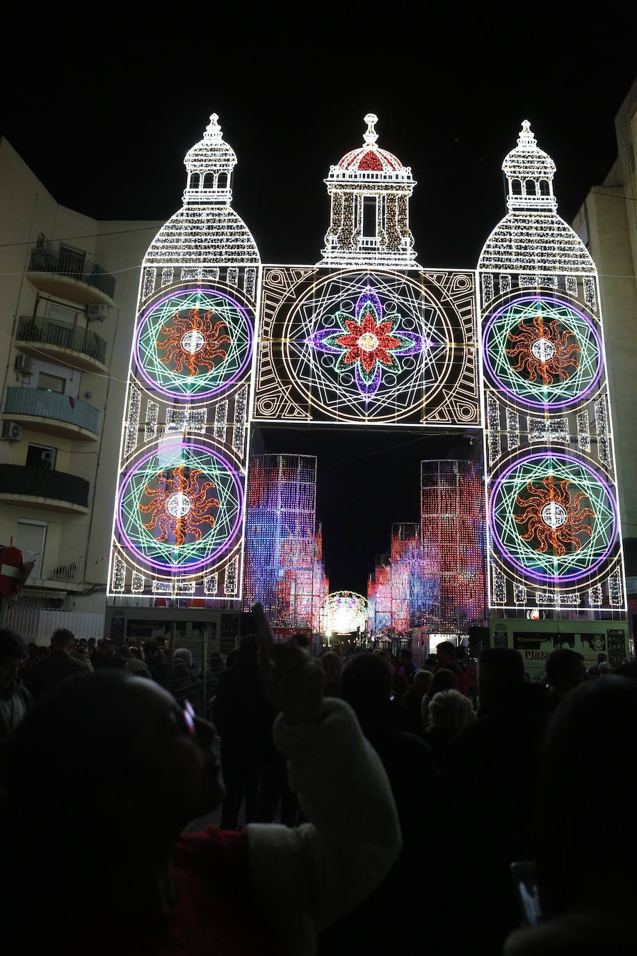 Encendido de la Falla Malvarrosa