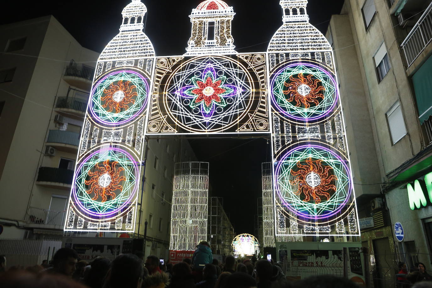 Encendido de la Falla Malvarrosa