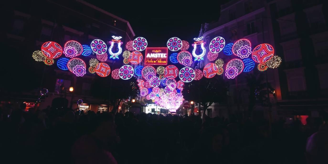 Encendido de las luces de la Falla Sueca-Literato Azorín