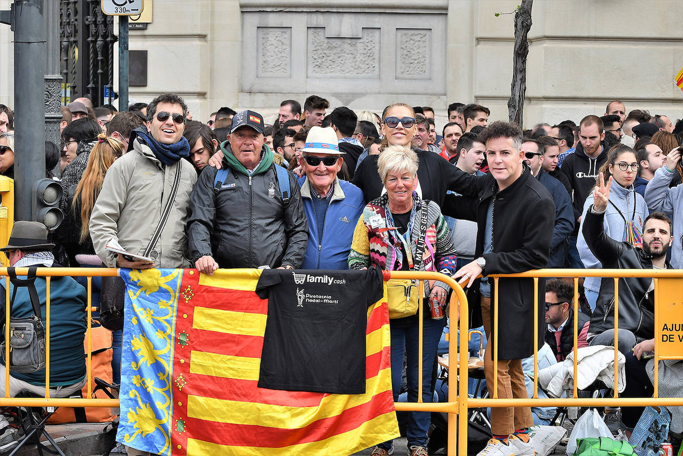 Fotos: Búscaté en la mascletà del sábado 7 de marzo de 2020