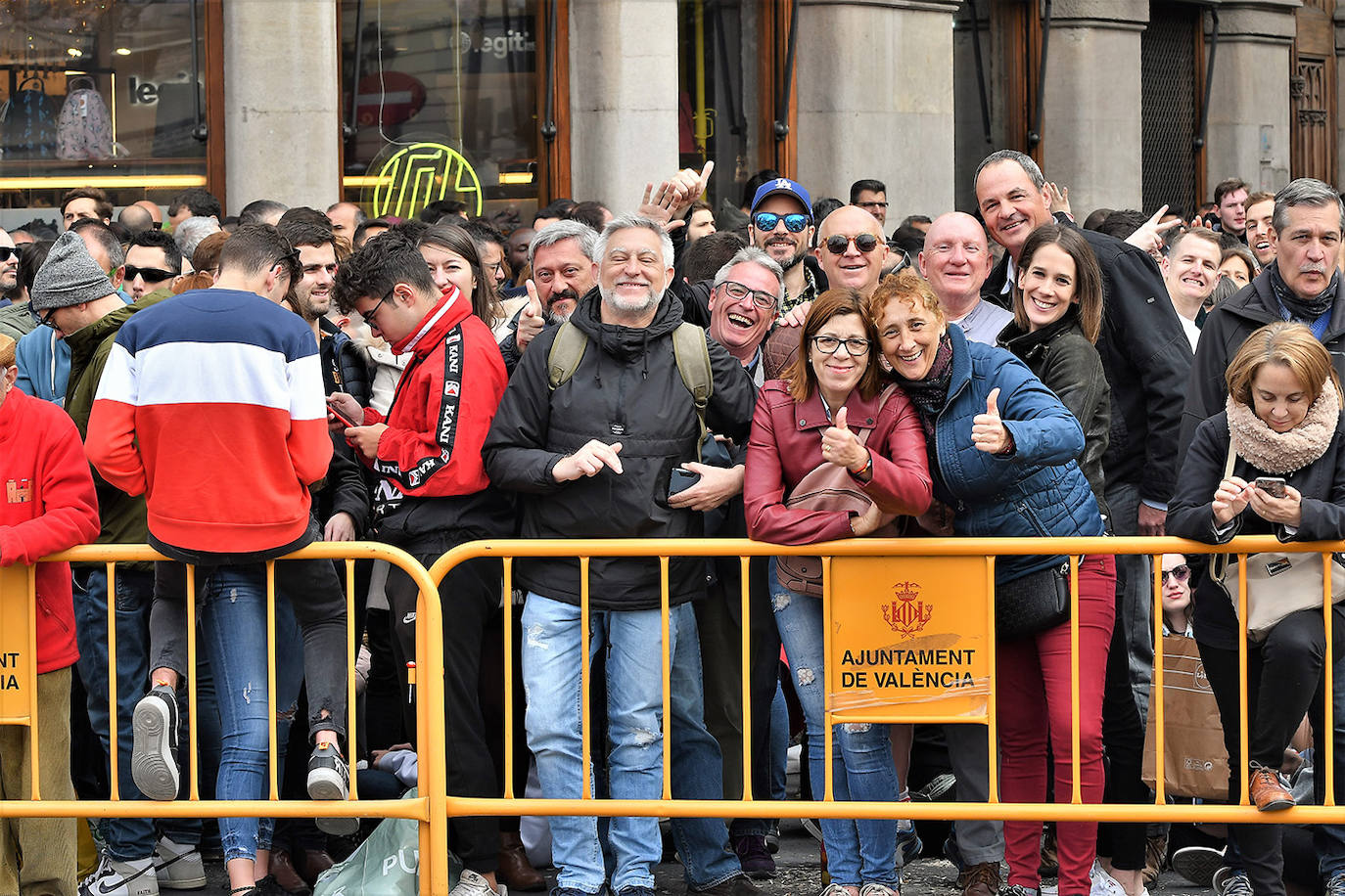 Fotos: Búscaté en la mascletà del sábado 7 de marzo de 2020