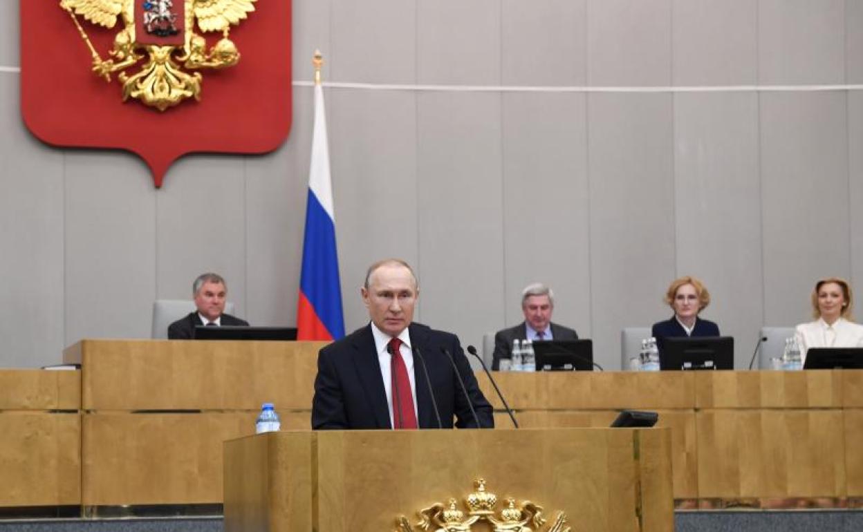 El presidente de Rusia, Vladímir Putin, en la Cámara Baja del Parlamento ruso 