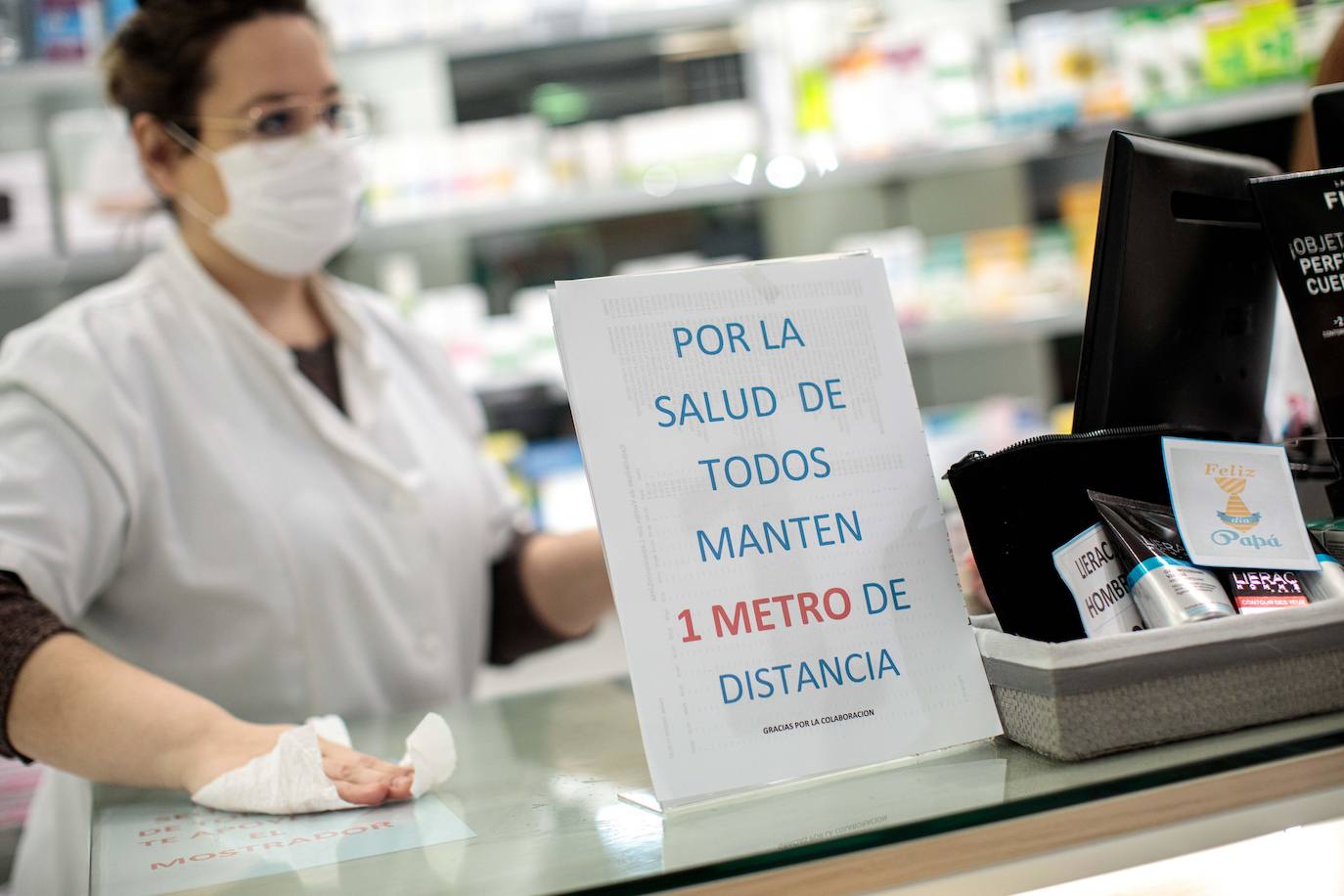 Desinfección de infraestructuras y vía pública en la Comunitat para luchar contra la pandemia del coronavirus