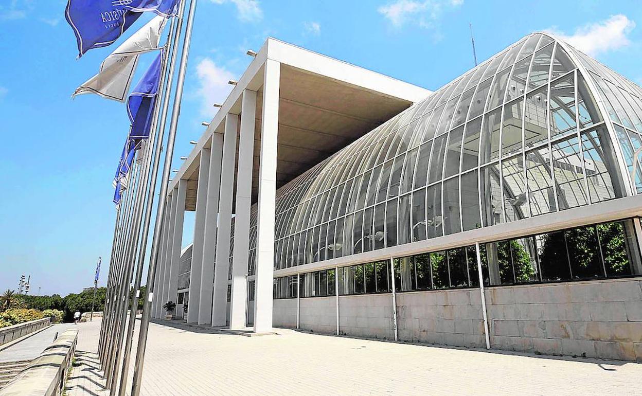 El exterior del Palau de la Música, un edificio que tienen pendiente una reforma urgente. 