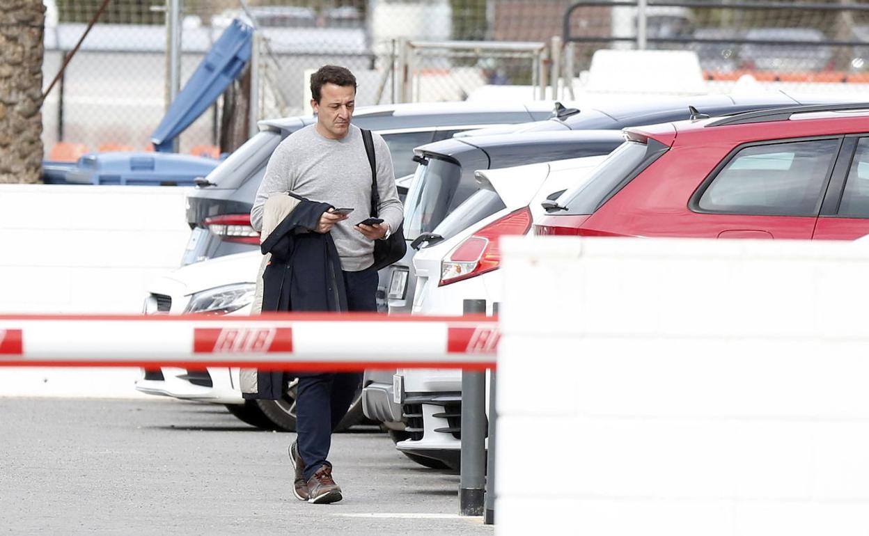 César Sánchez, en la ciudad deportiva de Paterna