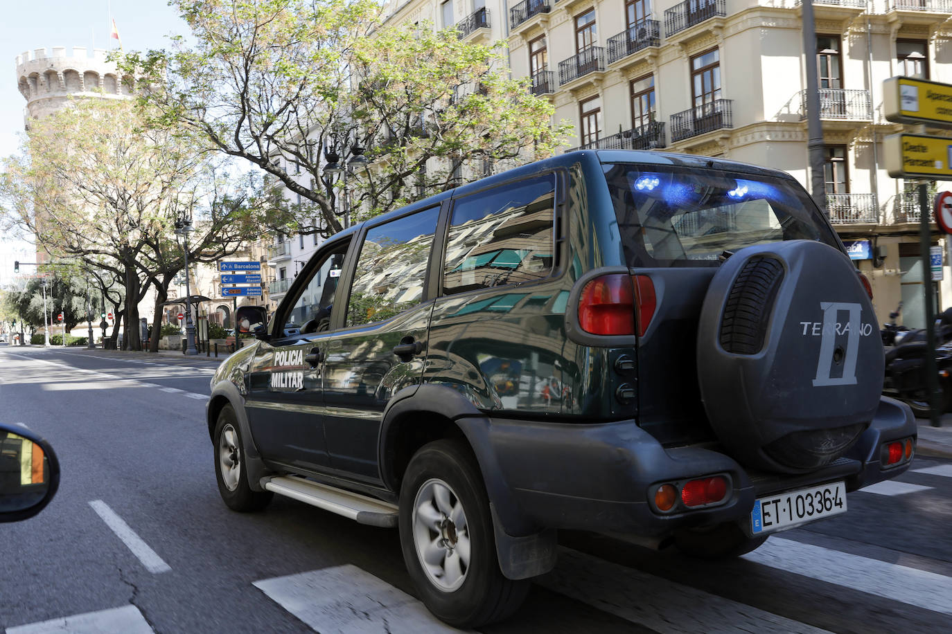 Fotos: La Policía Militar patrulla las calles de Valencia