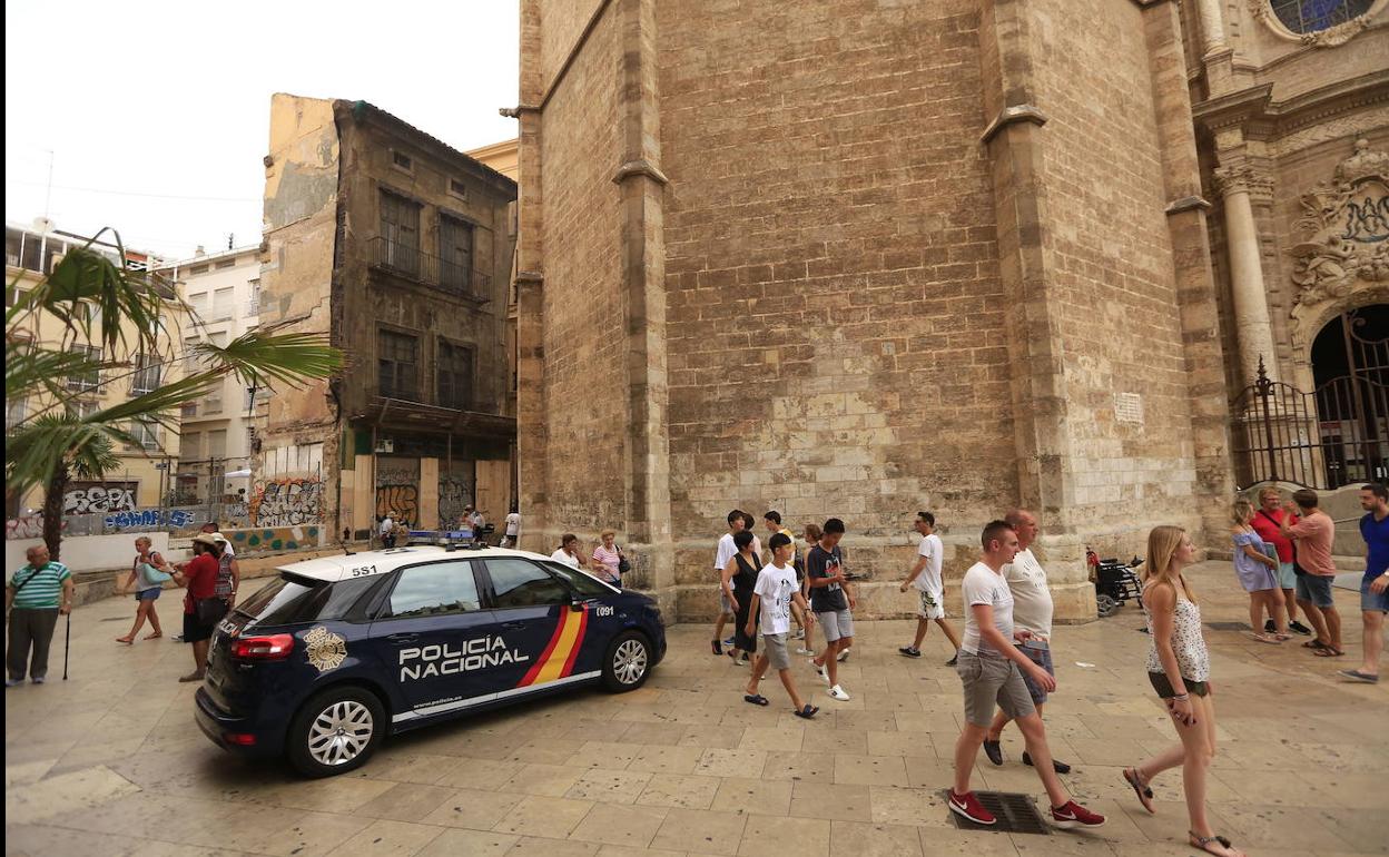 Un coche de la Policía Nacional, en una imagen de archivo